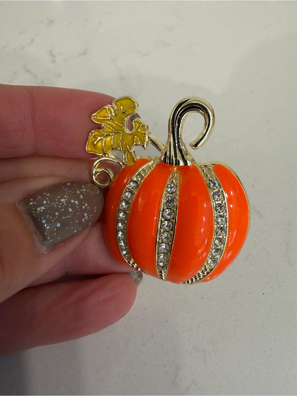 HALLOWEEN FUN PUMPKIN WITH GEMSTONES WITH GOLD PLATING COSTUME JEWELLERY